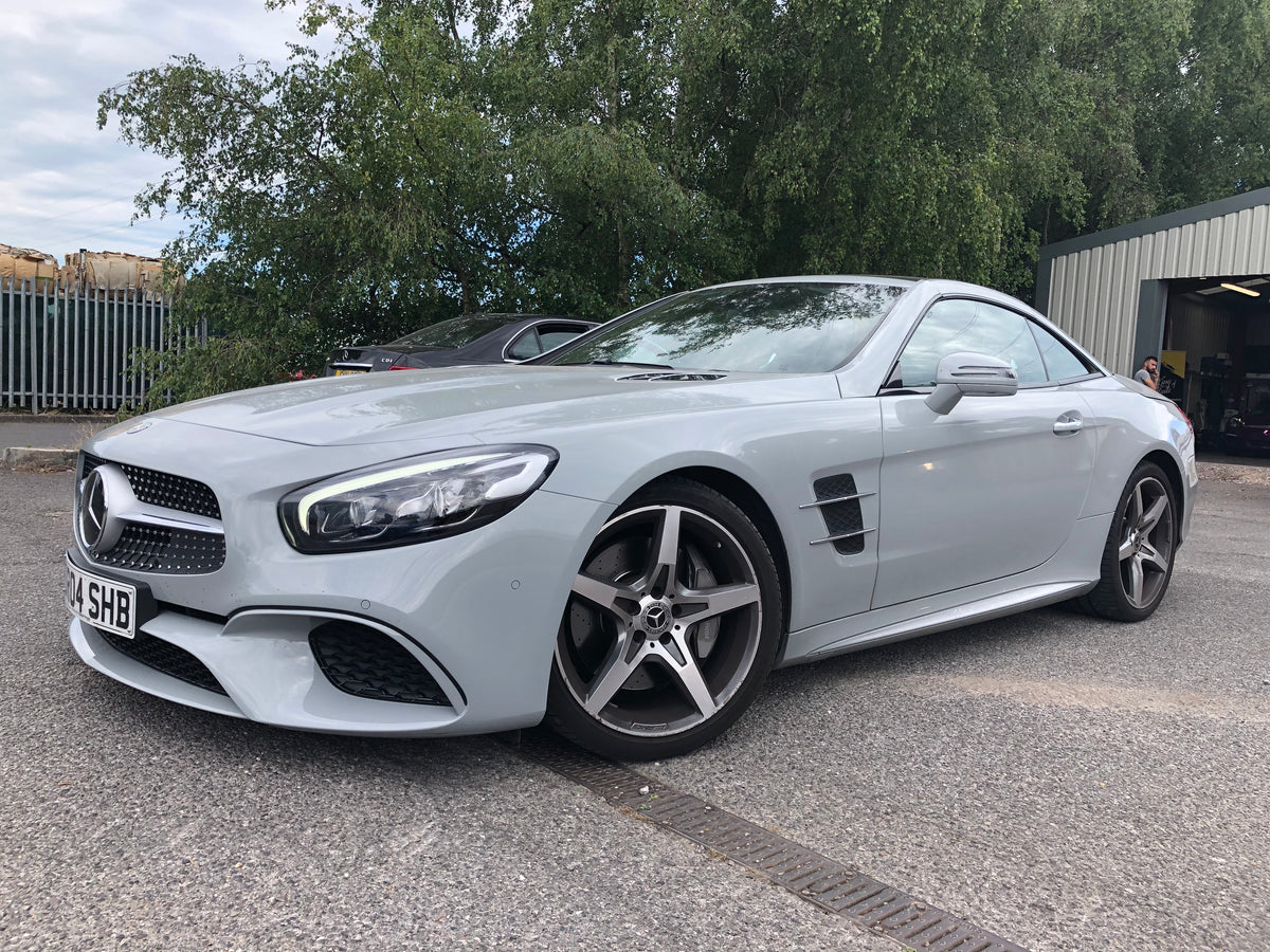 Mercedes-Benz SL wrapped in Arlon Nardo Grey by Wraptastic, front three-quarter view